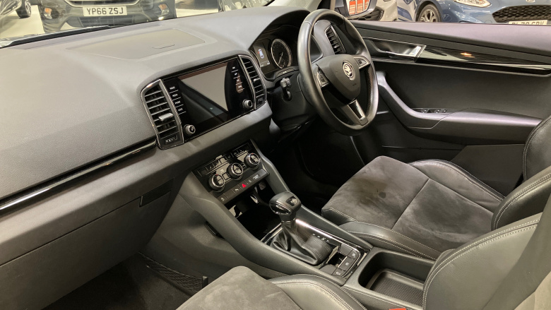 Skoda Karoq 1.0 TSI SE L 5dr DSG Petrol Estate